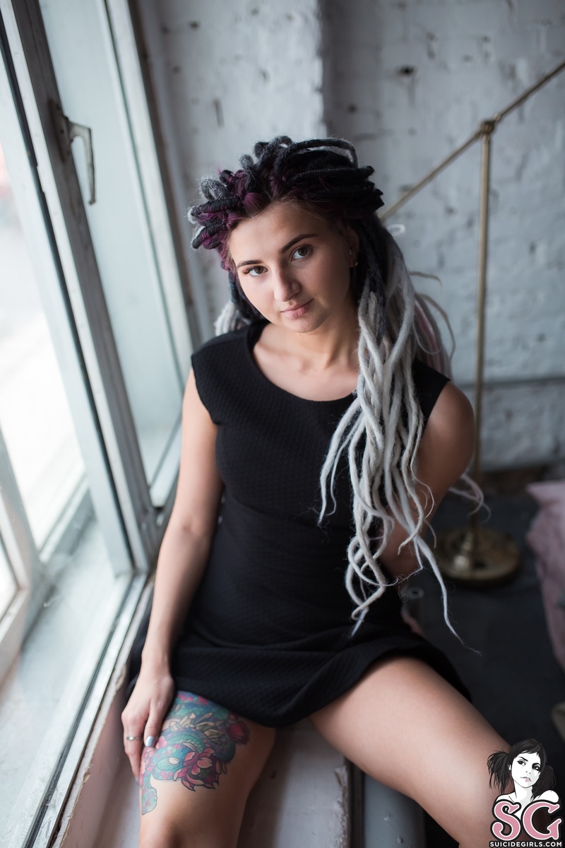 candytrip-badbythewindow-07.jpg