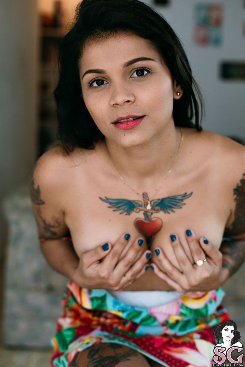 jeeh-thefirsttimeinflowers-13.jpg
