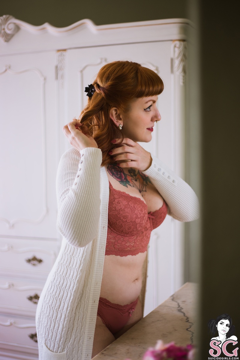 mone-romance-01.jpg