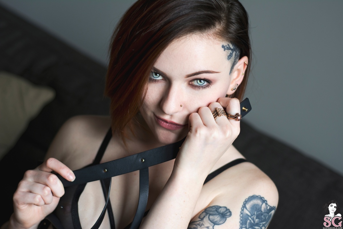 torro-sweetestsin-05.jpg