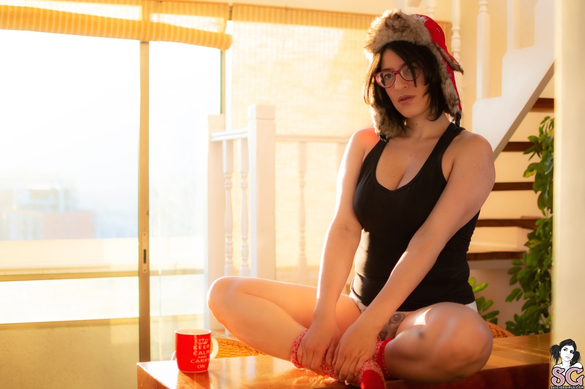bitterblue-bittersunshine-07.jpg