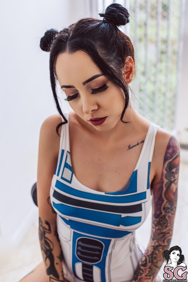 eveel-cometothedarkside-05.jpg