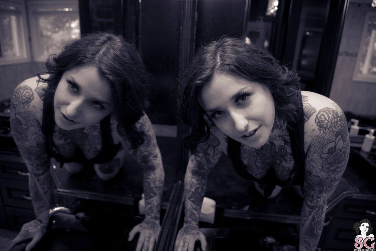 jessacat-abandonship-01.jpg