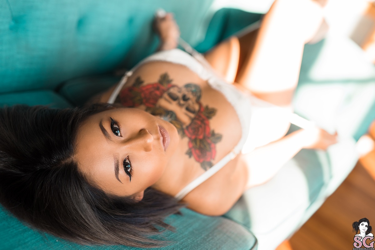 ladylush-sunnytales-19.jpg