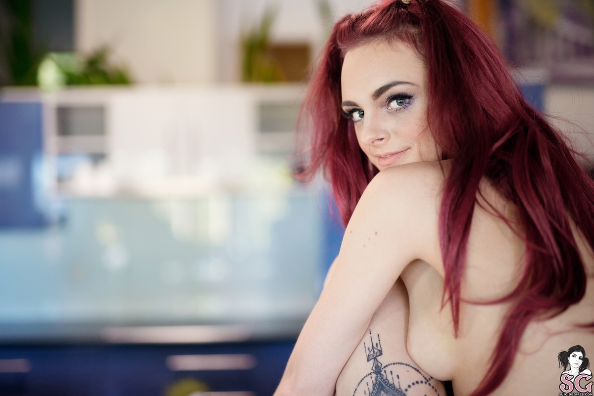 sophiestonem-delicious-37.jpg