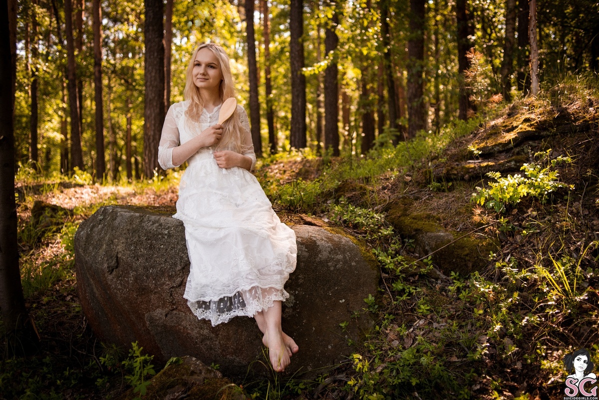 alkimena-forestnymph-09.jpg