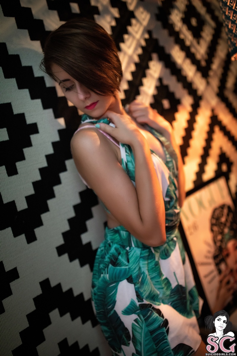 nyna-exclusivezone-05.jpg