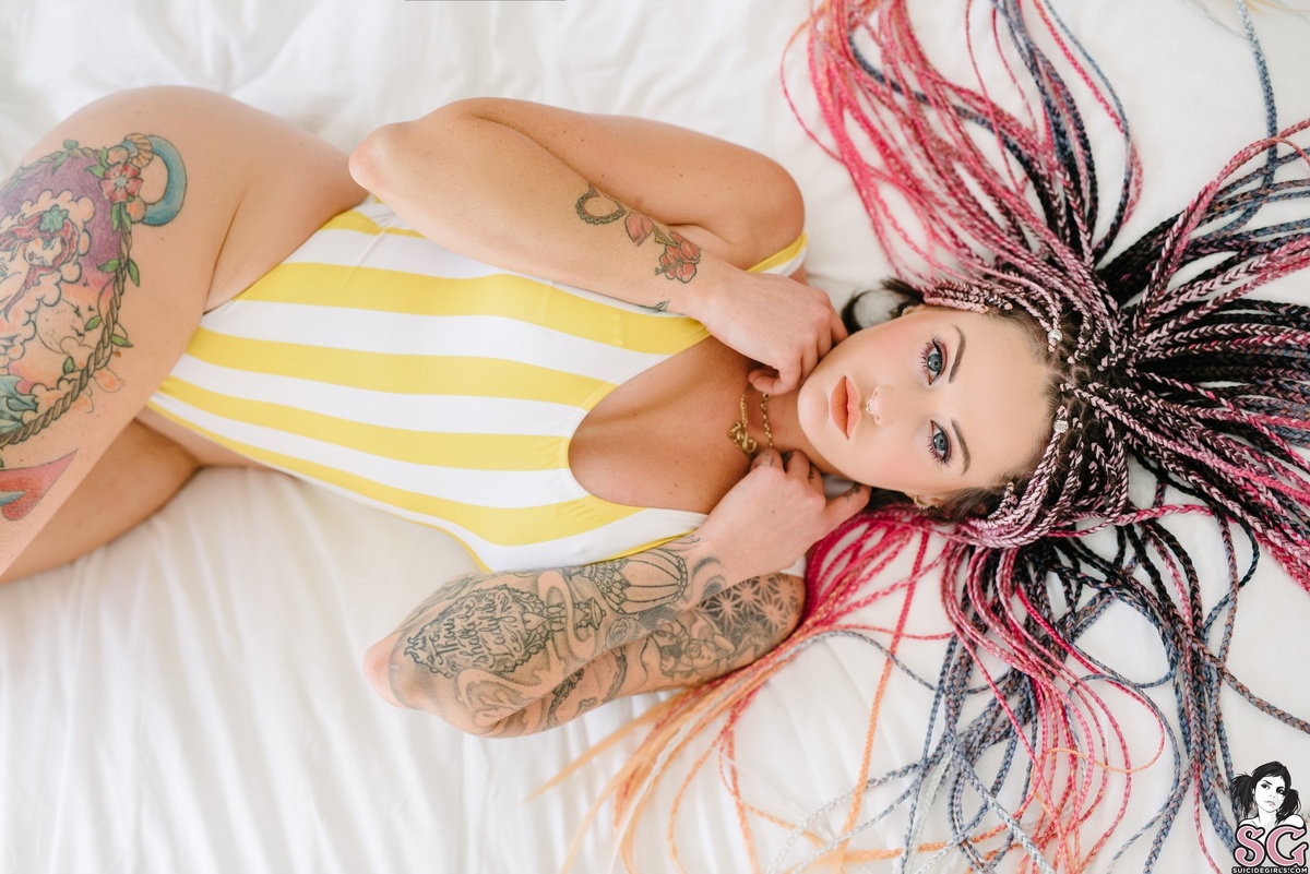ladyfinesse666-letsswitch-19.jpg