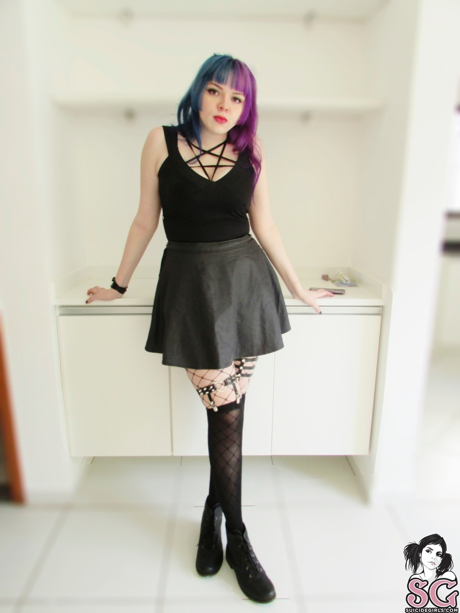 sailorspy-gothkawaii-01.jpg