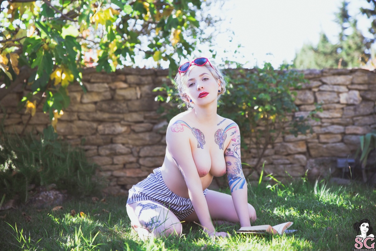 marlene-therestisrustandstardust-21.jpg