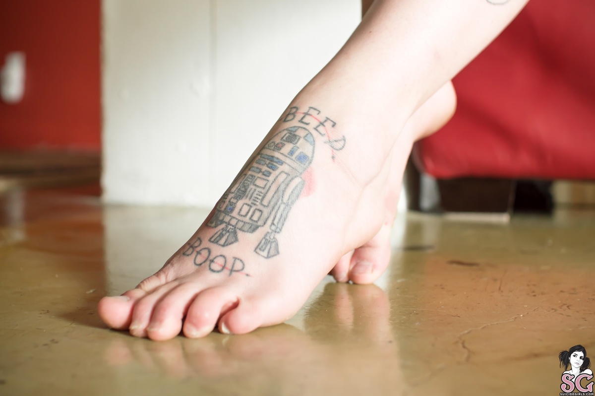 dizziemisslizzie-magictouch-03.jpg