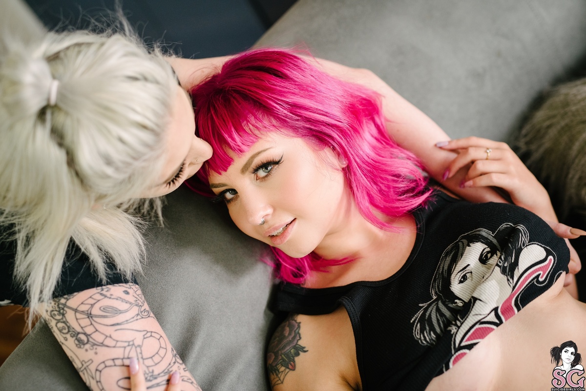 arachnie-hardgirlssoftbutts-17.jpg