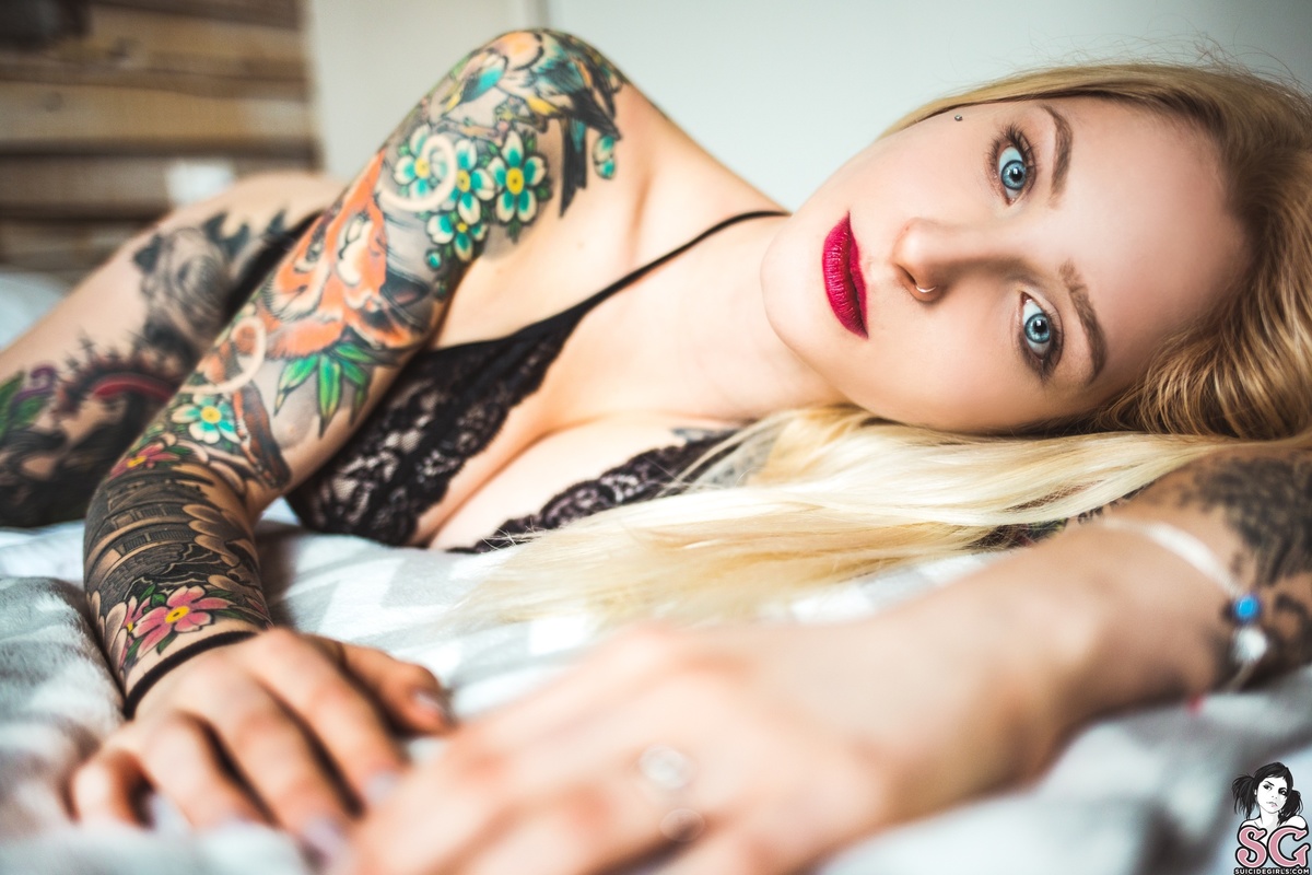 swann-blackswan-09.jpg