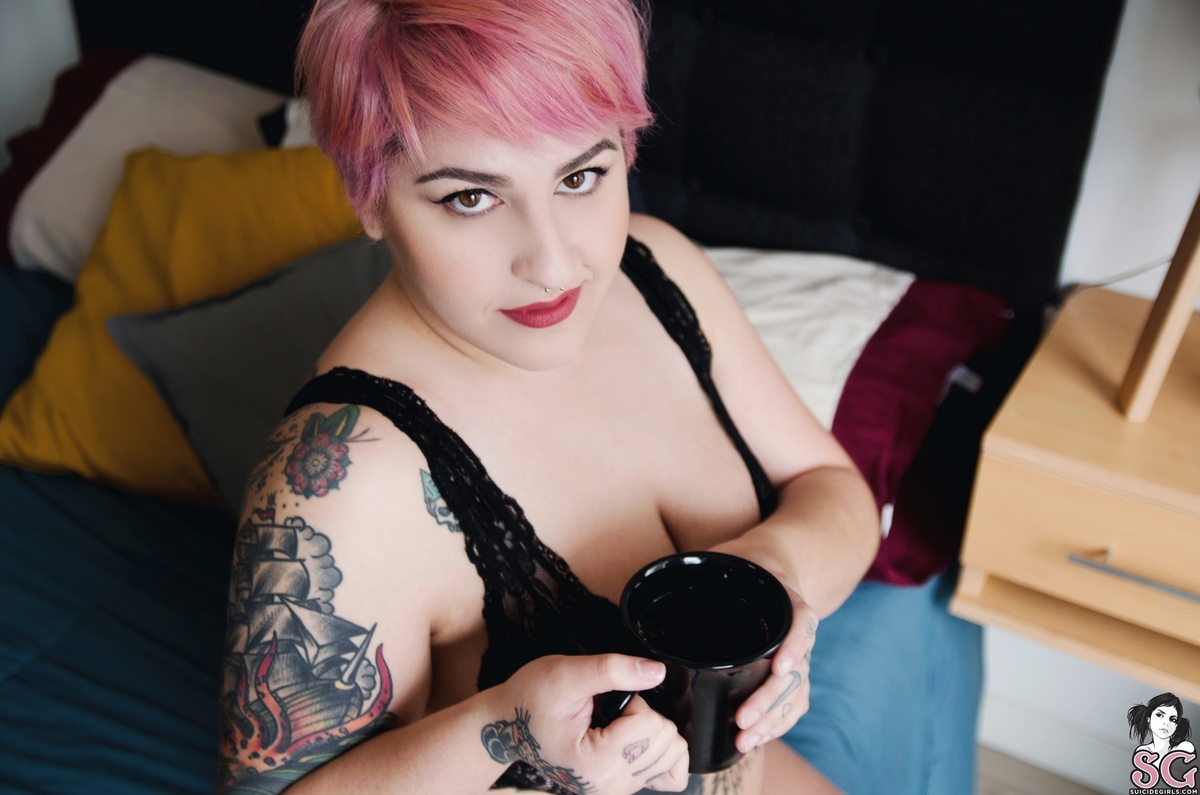 ceciimalone-inyourwildestdreams-03.jpg