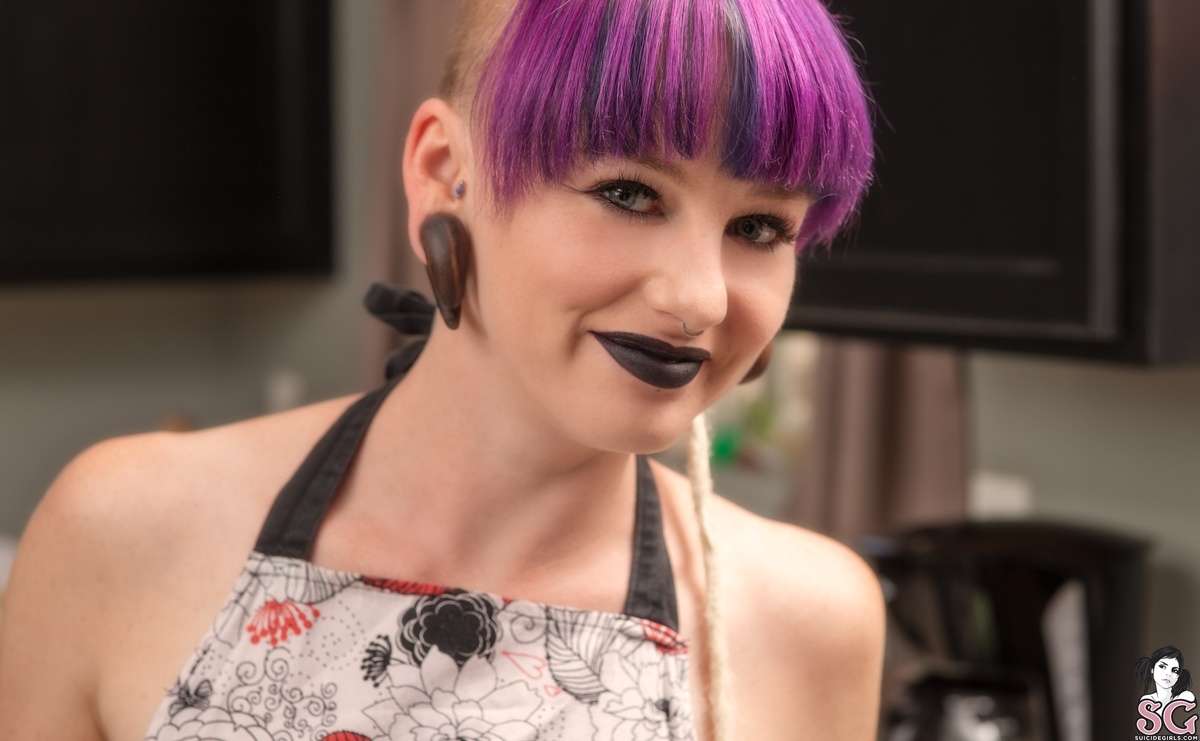 kinzy-sweettooth-03.jpg