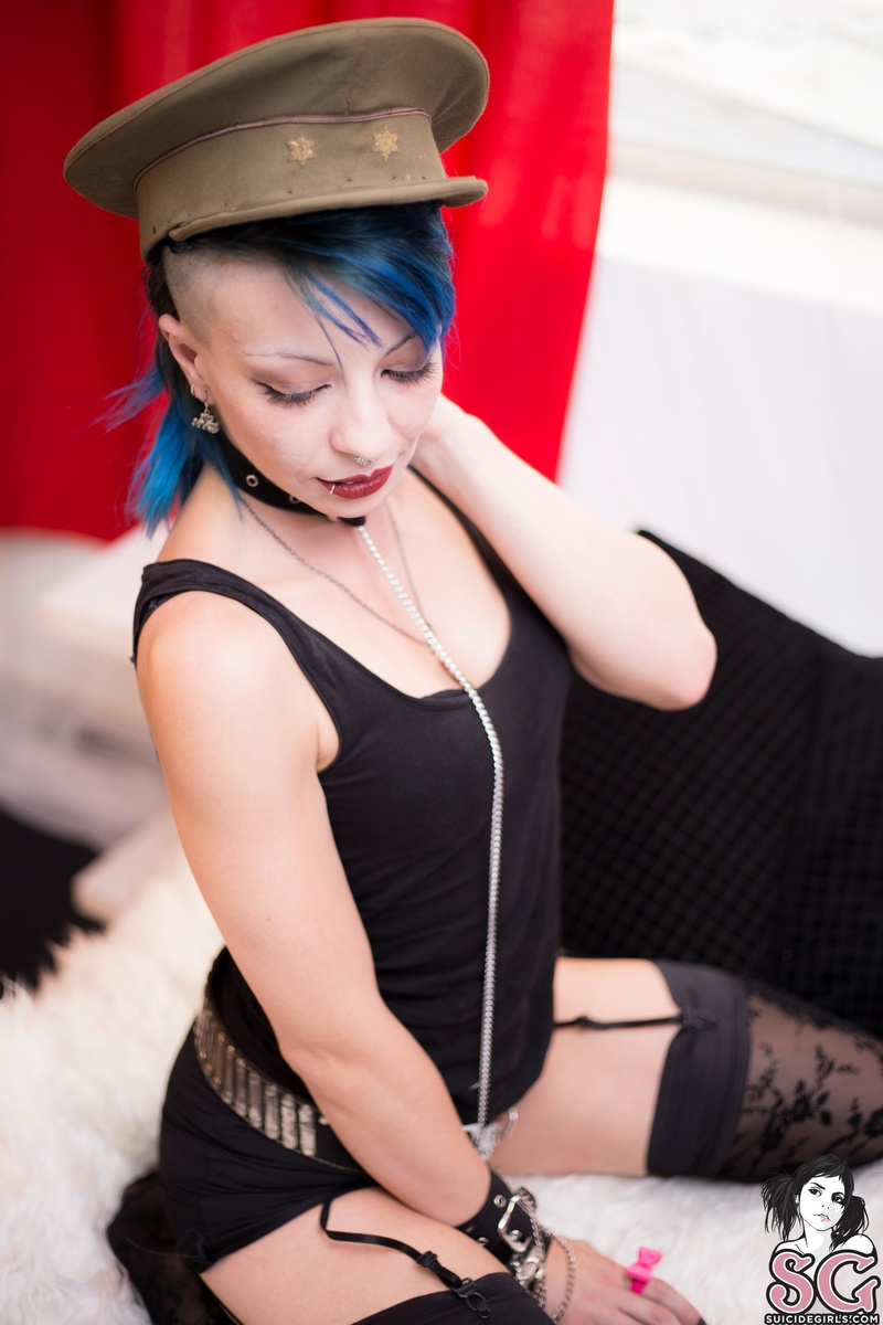 fuyukofa-punkhead-07.jpg