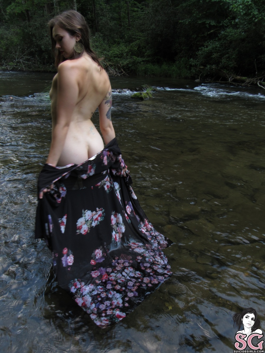 user2325606543-mountaincreeknymph-11.jpg