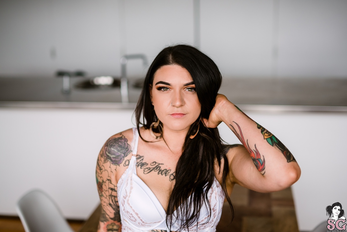 azzykate-lightlunch-01.jpg