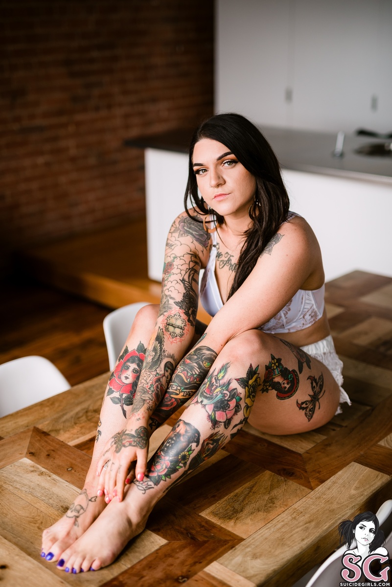 azzykate-lightlunch-03.jpg