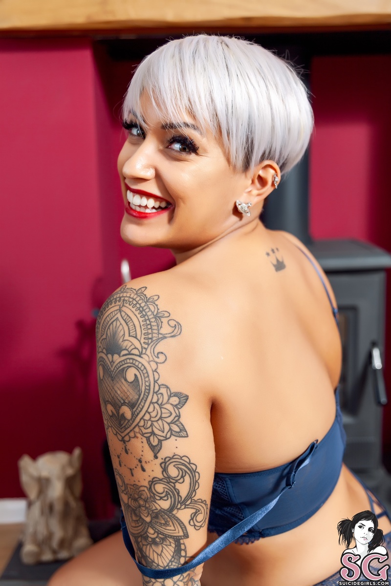 ashleighgrey-heatsource-21.jpg