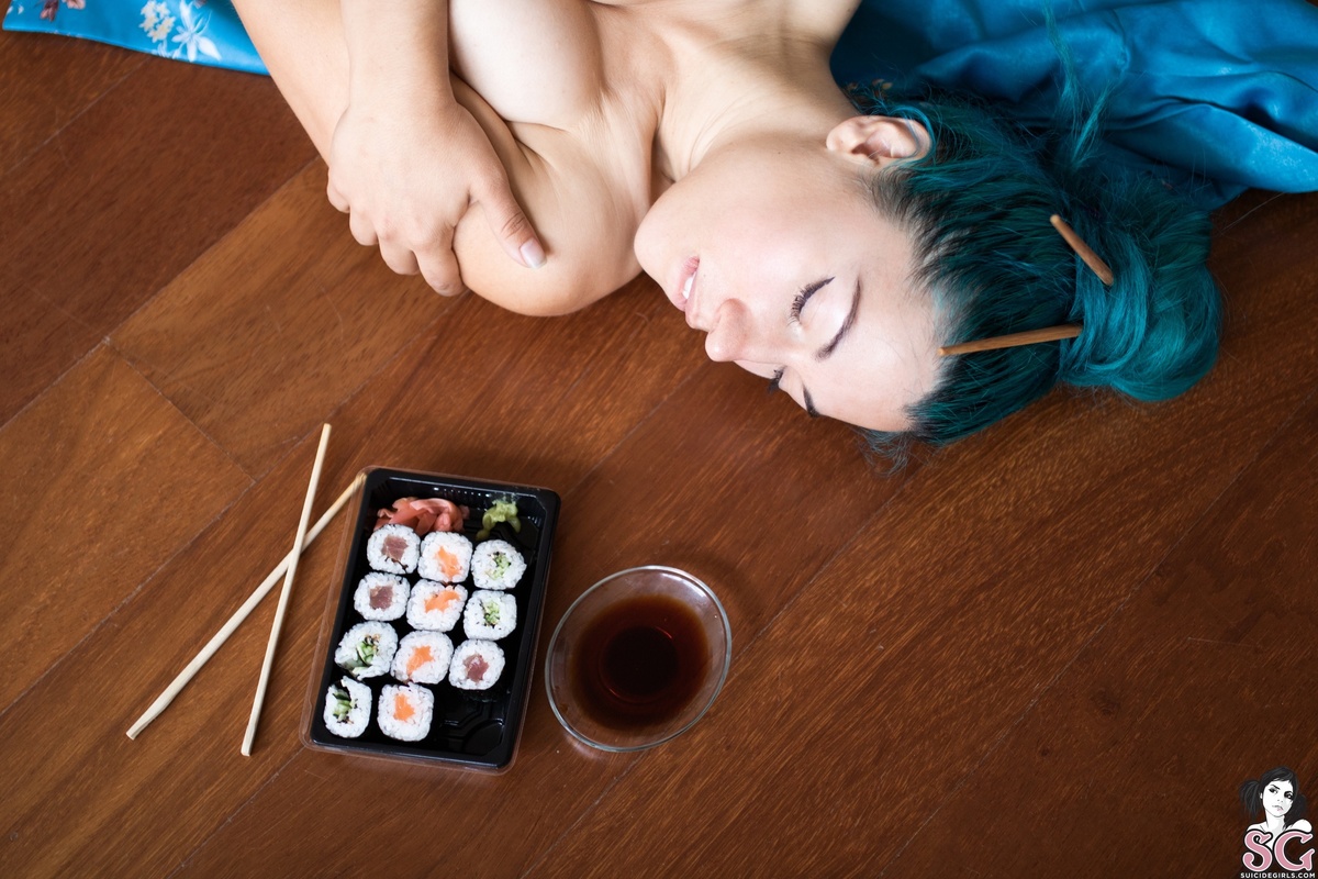 livay-sashimi-21.jpg