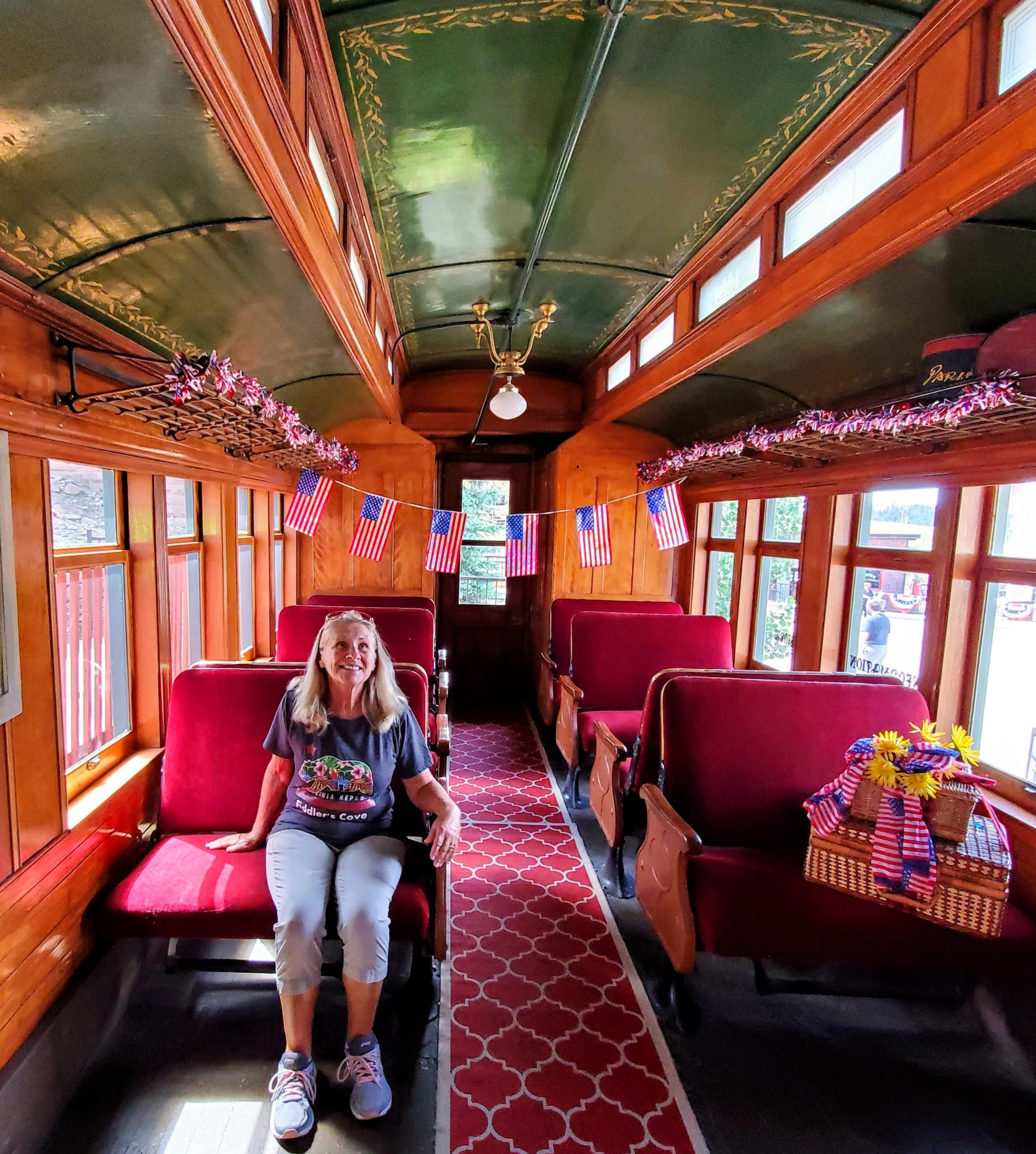 train caboose.png