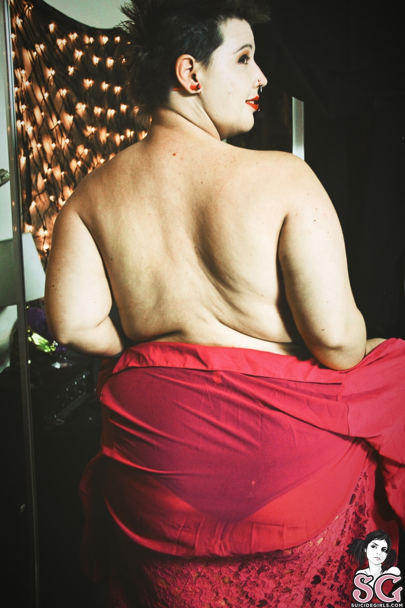 medusathorn-insideclementinesroom-13.jpg