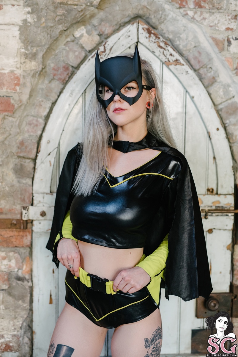 bud-batsinthestable-01.jpg