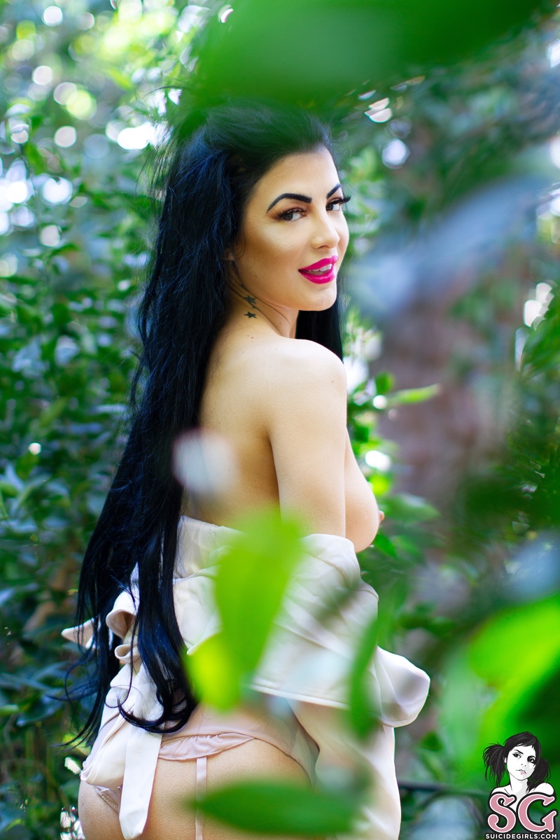melissahowe-gardenofeve-17.jpg