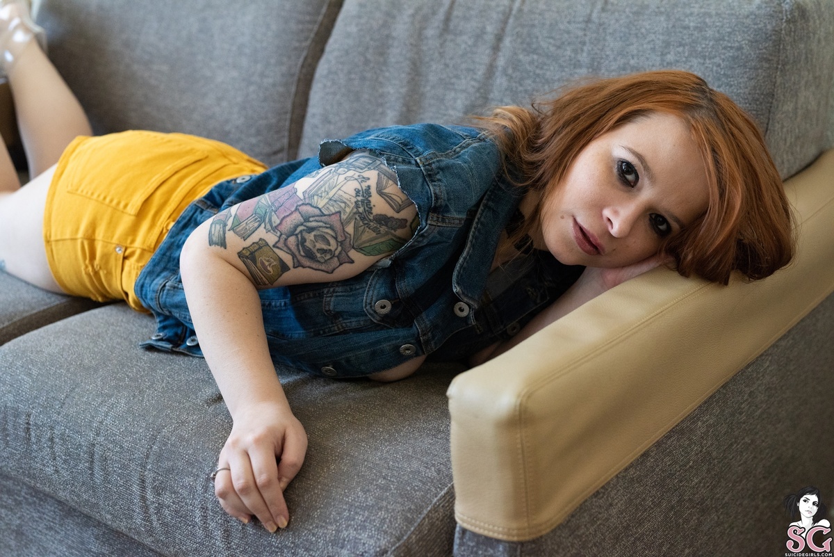 louiseethel-lustfulatmosphere-05.jpg