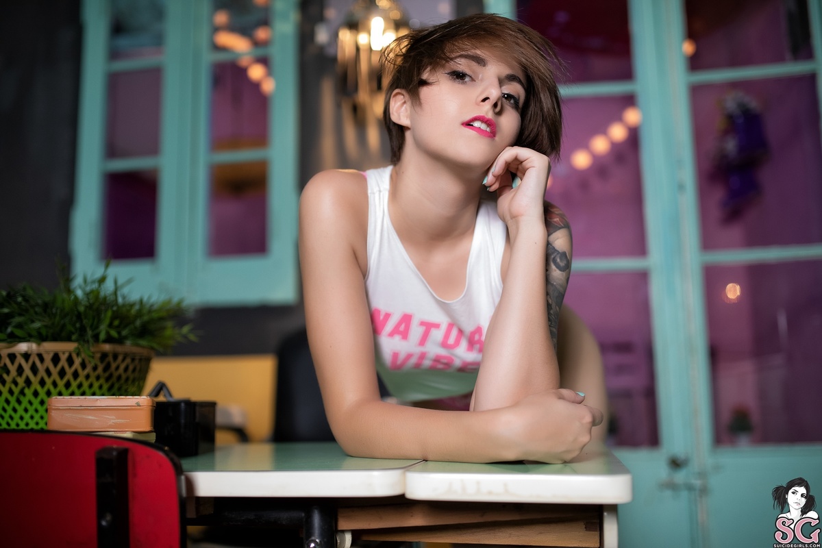 nyna-syntonized-13.jpg