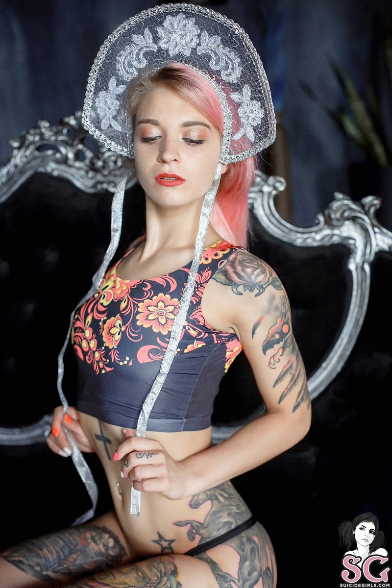 pollypolly-blackrussian-17.jpg