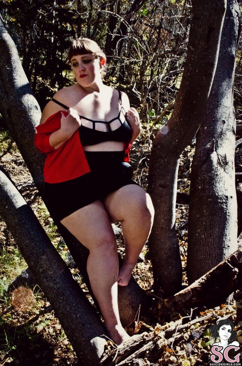 mistysinclaire-forestdomme-33.jpg