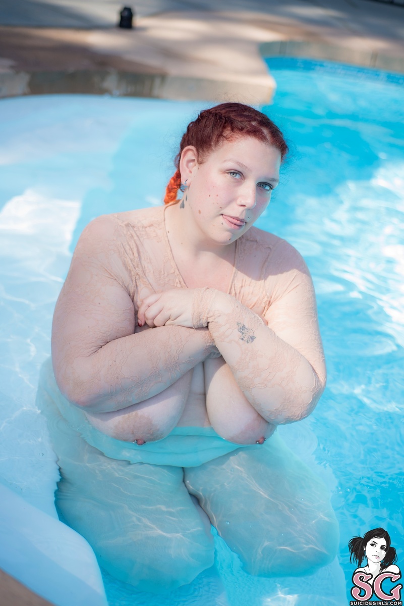 bustybella-lastdazeofsummer-19.jpg