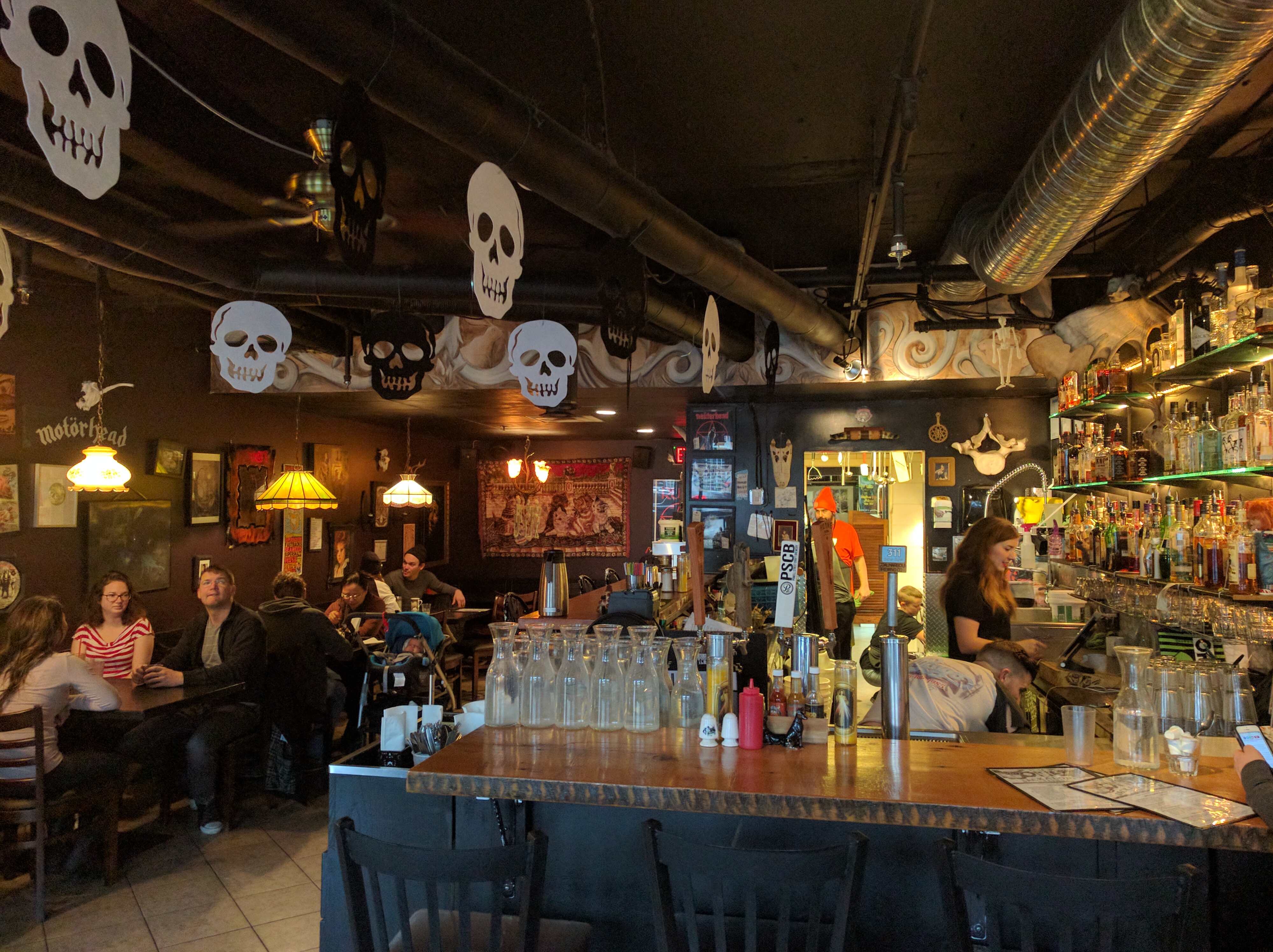 Jackalope's Neighbourhood Dive Bar