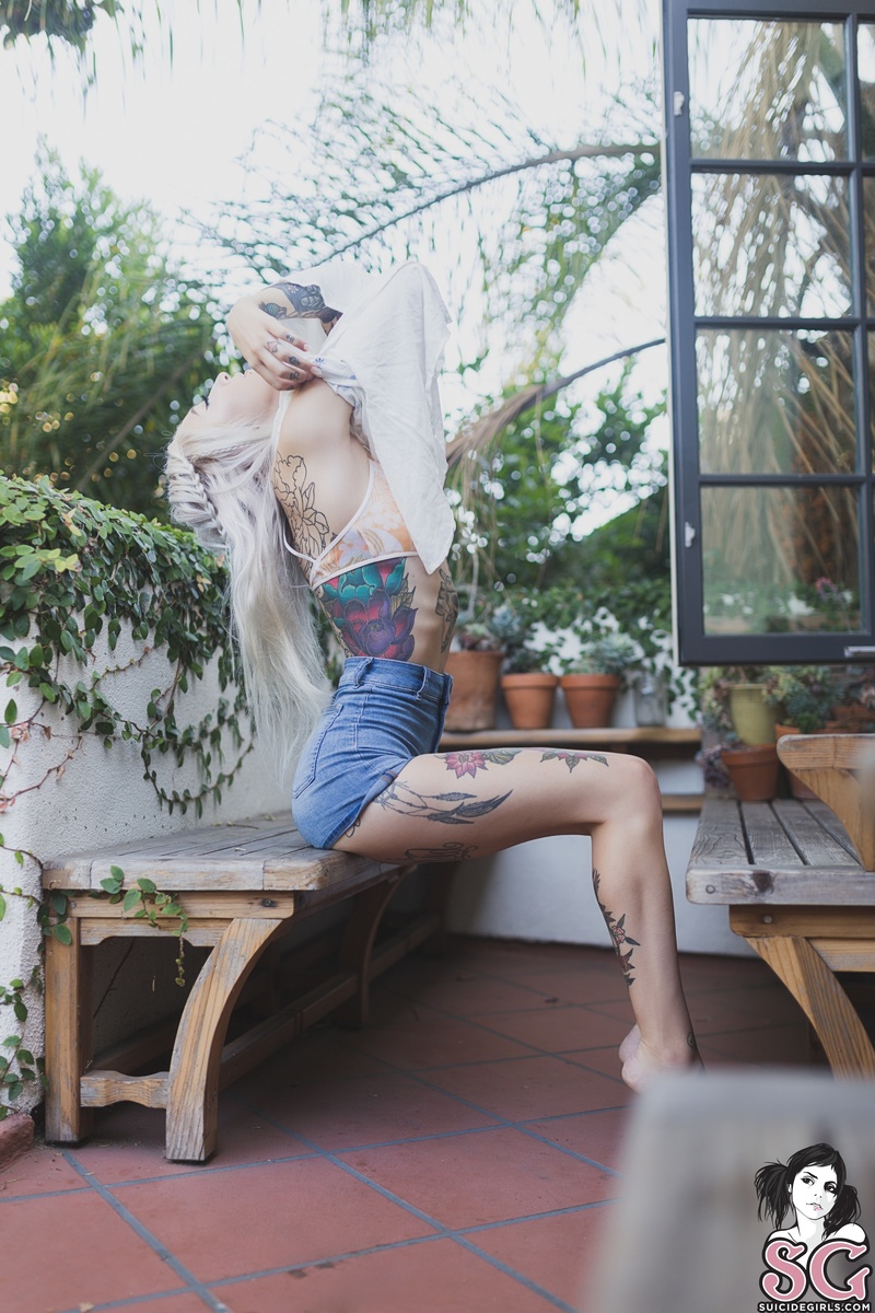 ivory-yourdearjuliet-07.jpg