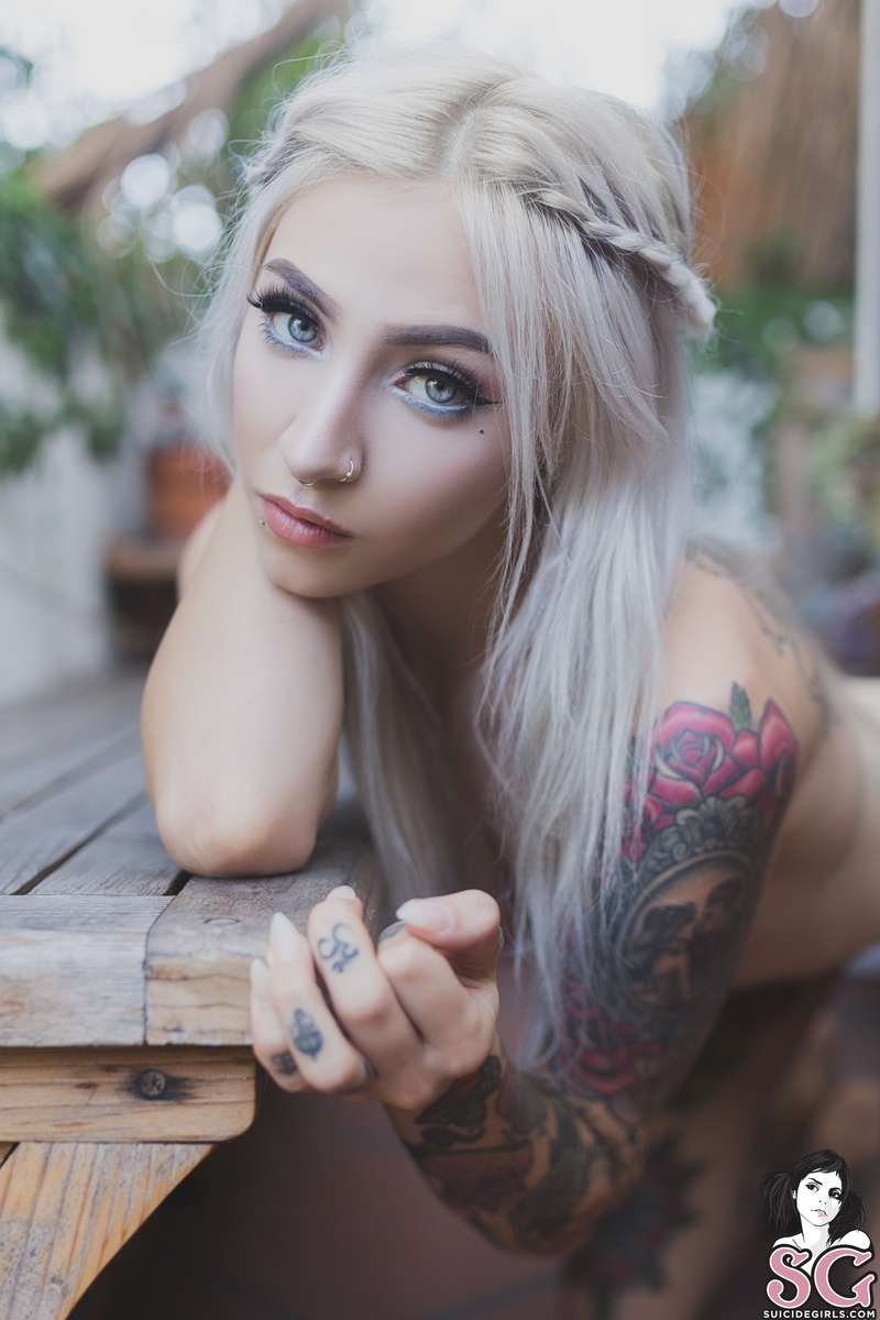 ivory-yourdearjuliet-27.jpg