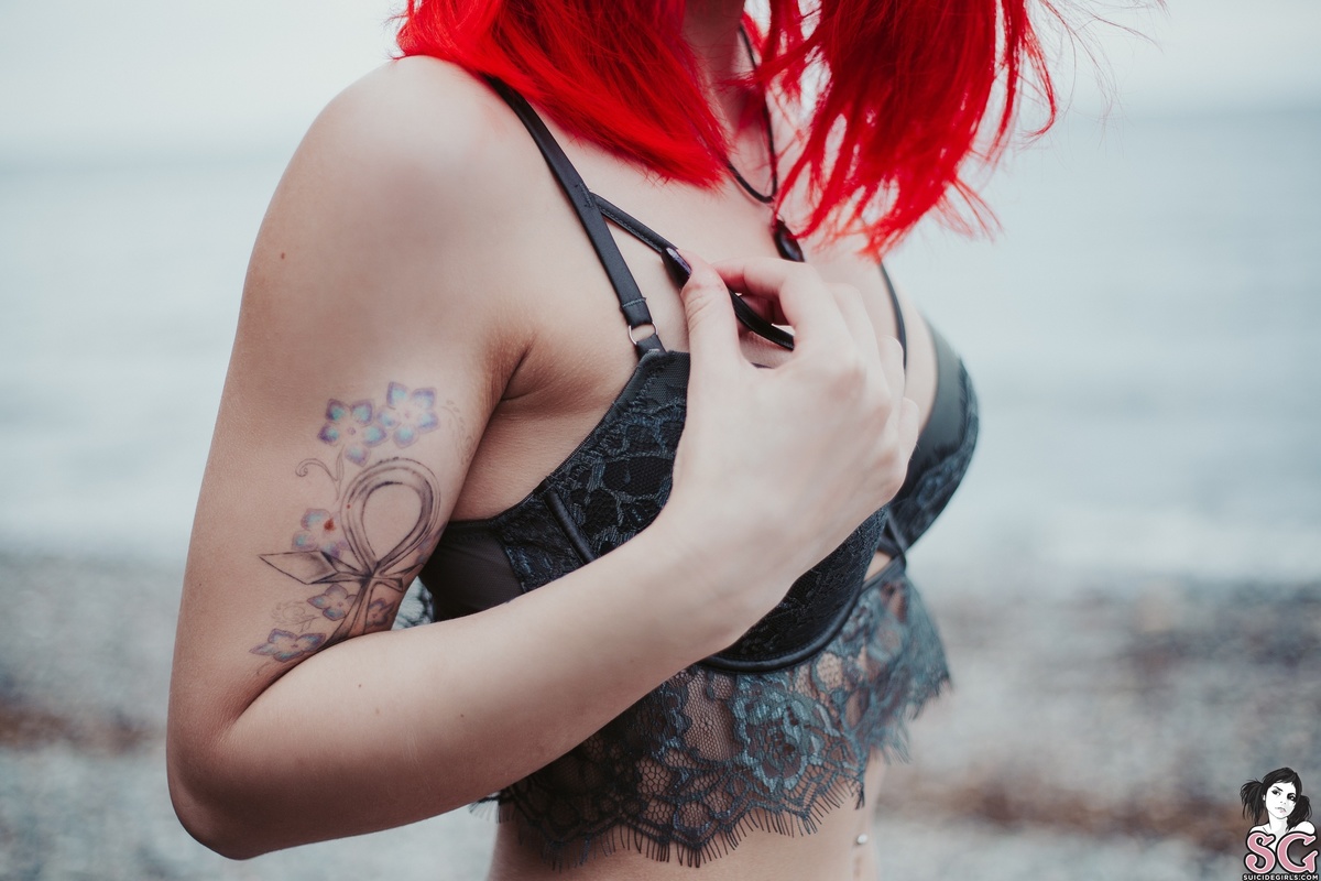 itshollyy-ariel-15.jpg
