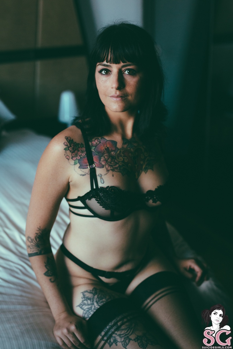 cicatrice-onlyifforanight-01.jpg