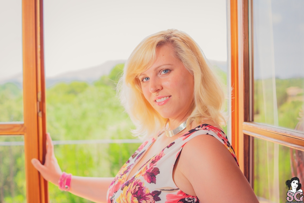 sinovuyo-summercottage-03.jpg