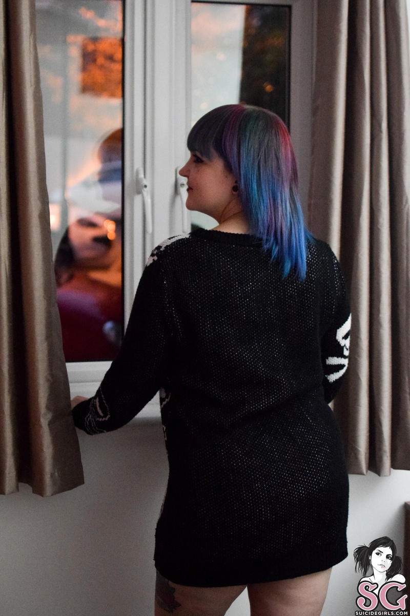 tattooedkitty-honeyyourehome-01.jpg