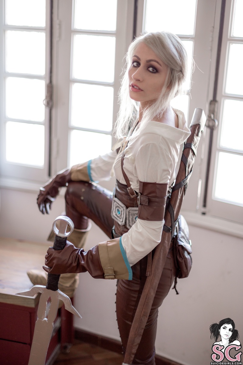 alyssa-wildhunt-05.jpg