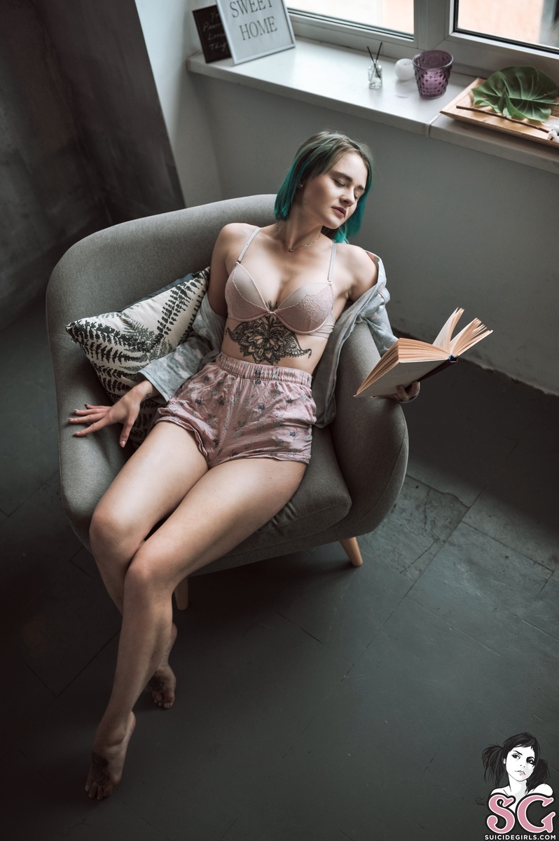 anastasiavoloshina-dreamon-05.jpg