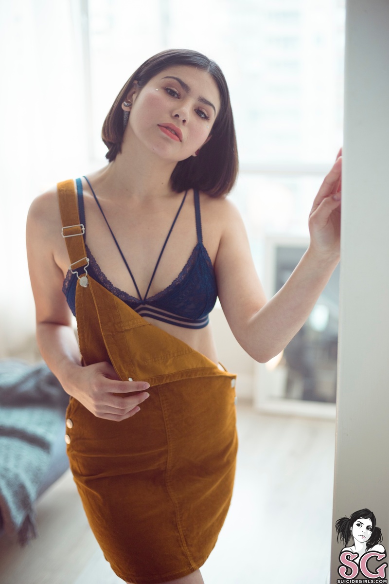 hokarina-whiteskinkeepssecrets-01.jpg