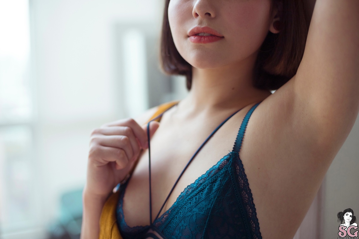 hokarina-whiteskinkeepssecrets-03.jpg