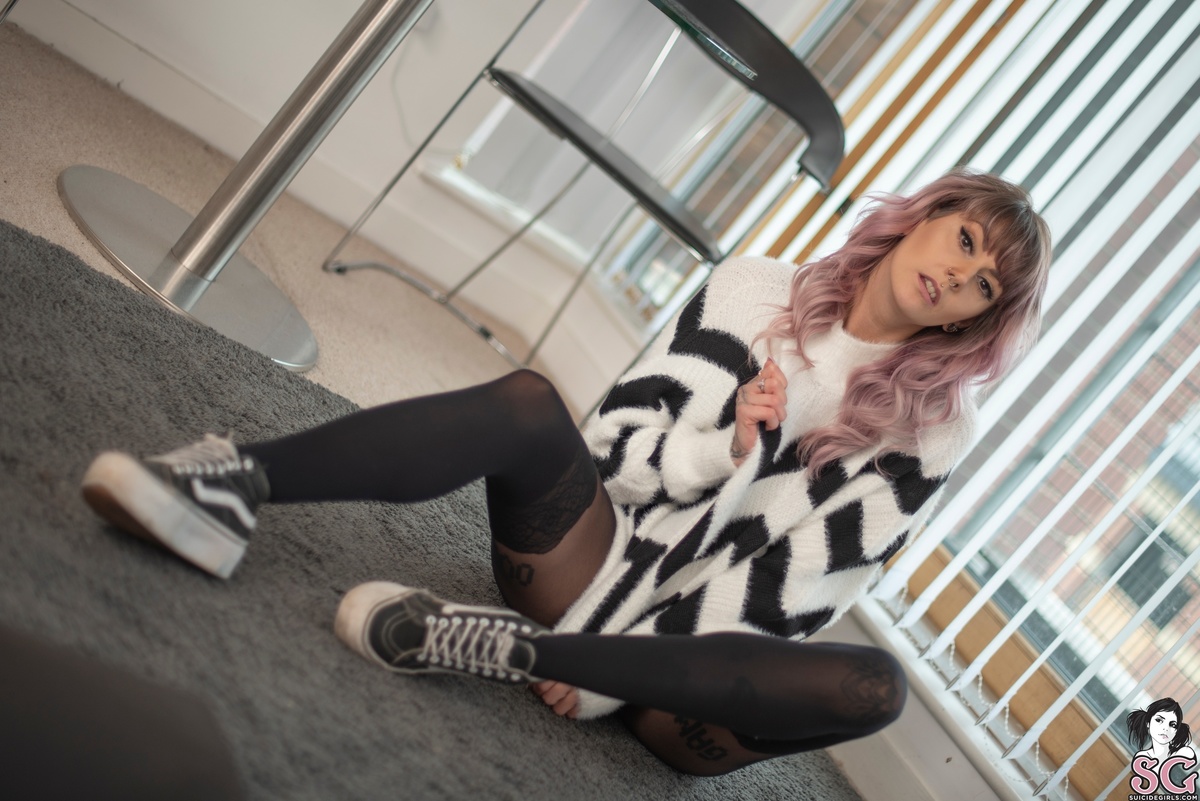 asxna-stripetease-03.jpg