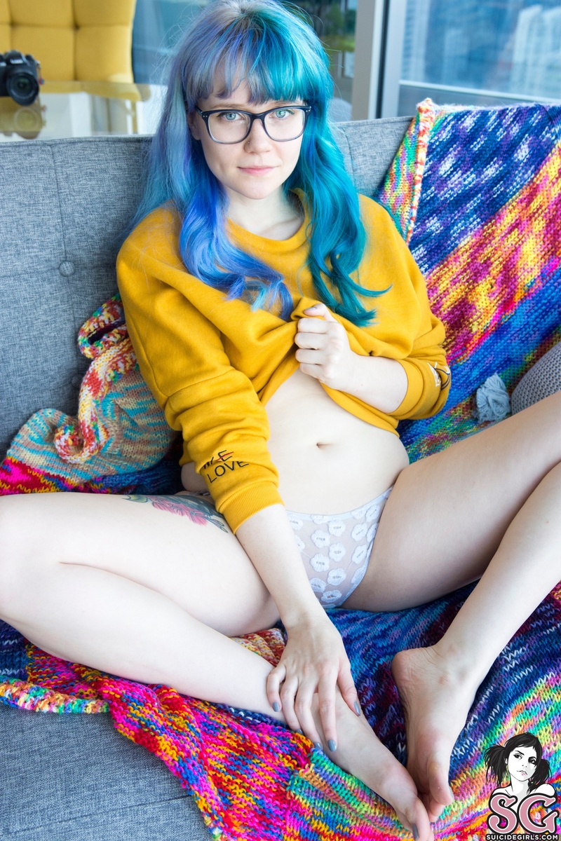 heidiv-heyyou-07.jpg