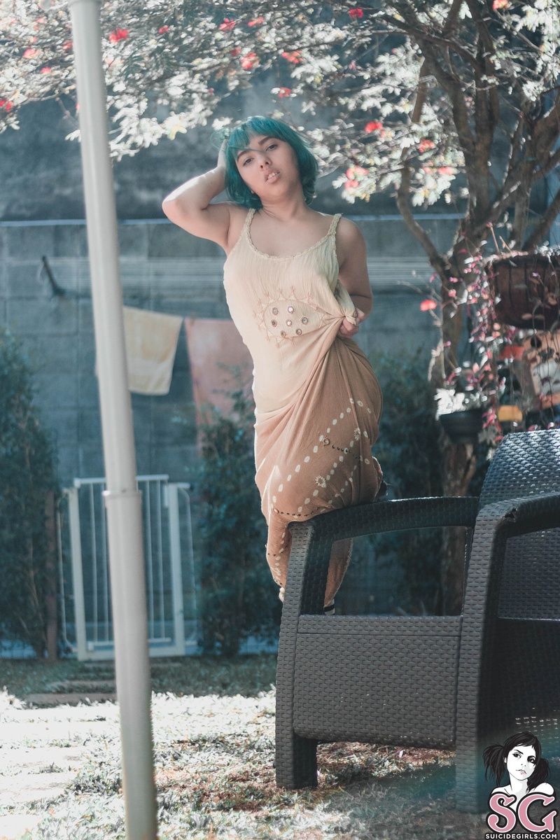 sourire-nakedandblue-07.jpg