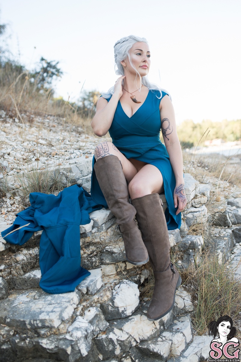 mistress-iamyourkhaleesi-13.jpg
