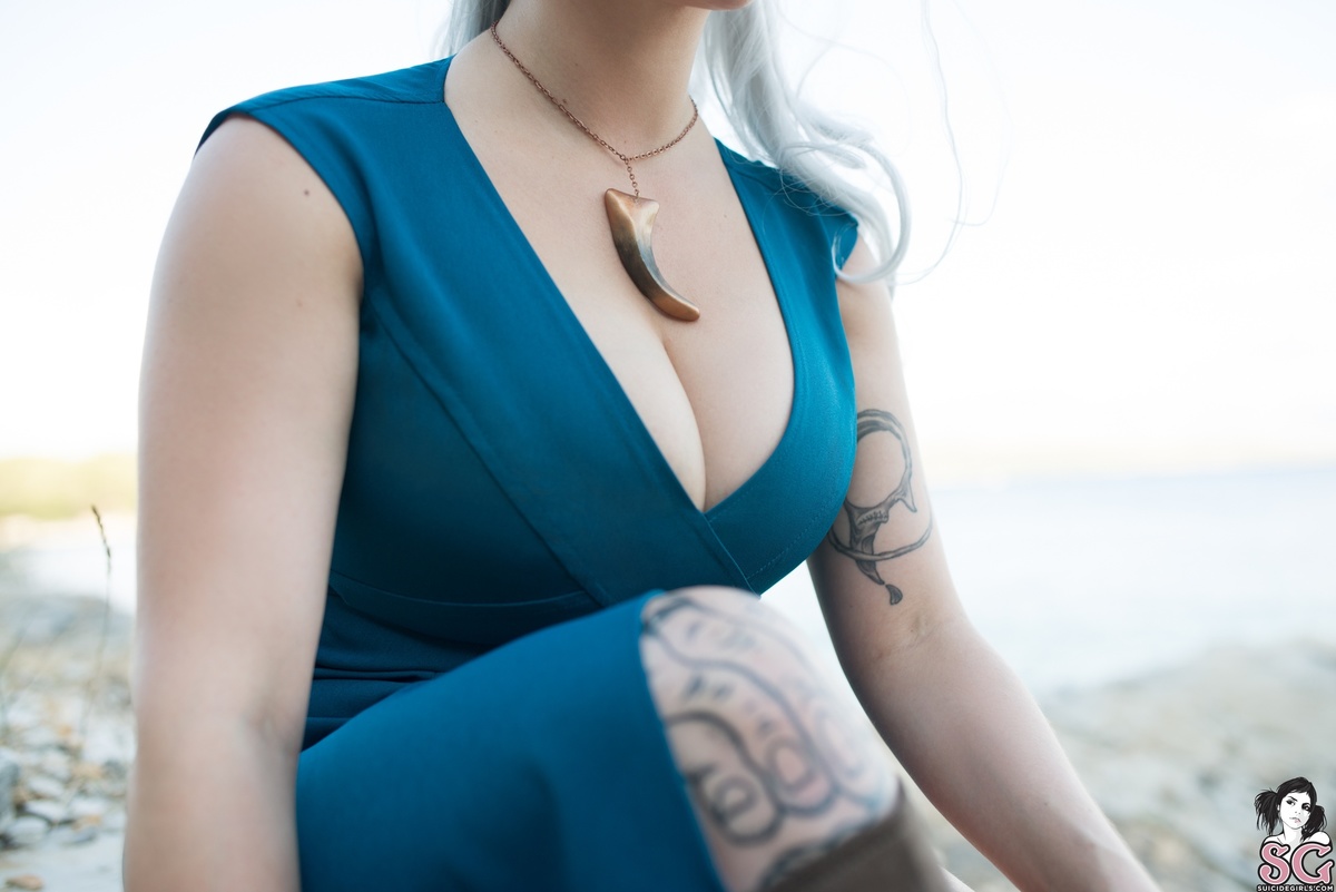 mistress-iamyourkhaleesi-17.jpg